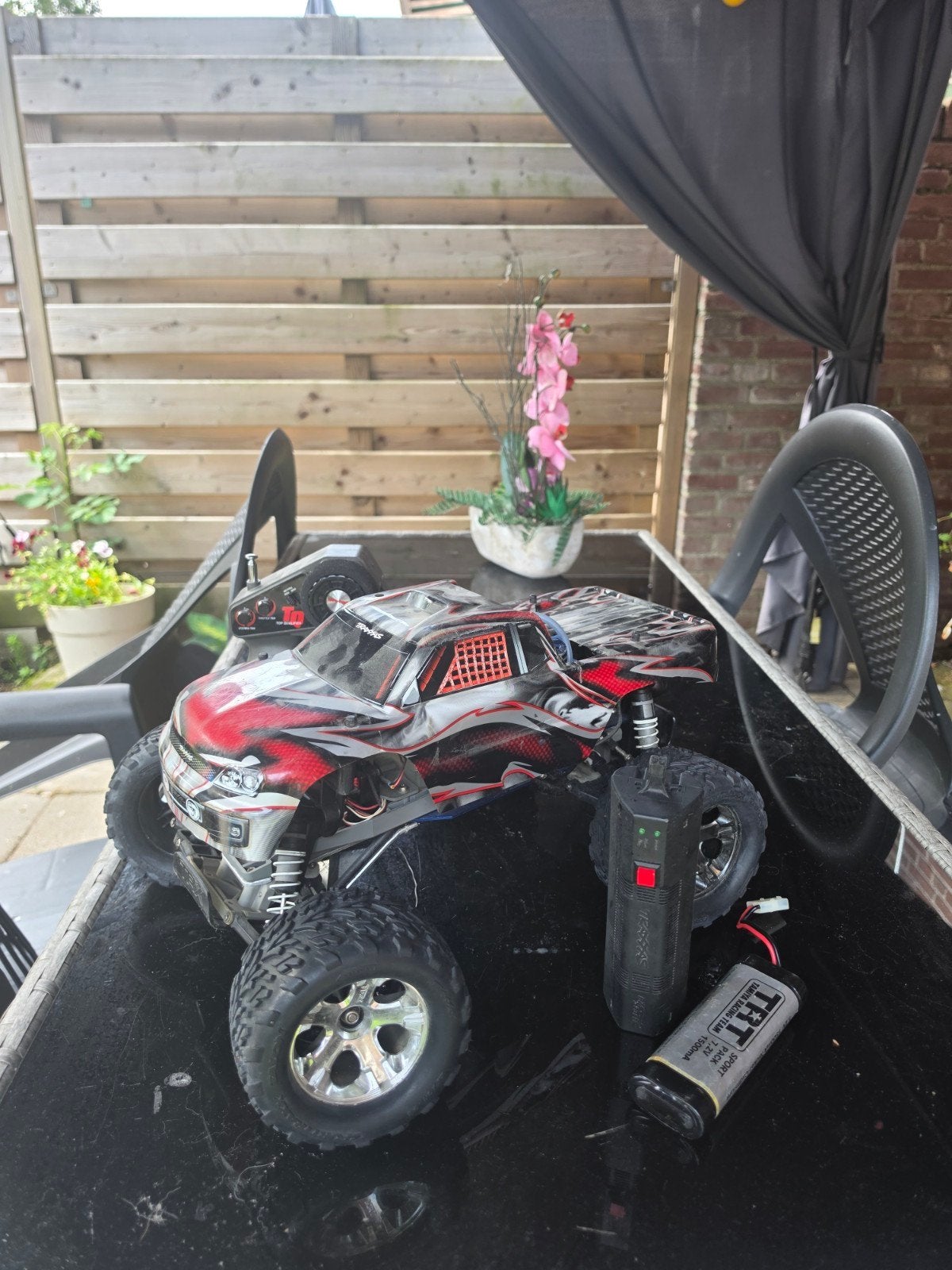 Traxxas nitro rc, Auto offroad, Ophalen of Verzenden, Zo goed als nieuw, Schaal 1:10