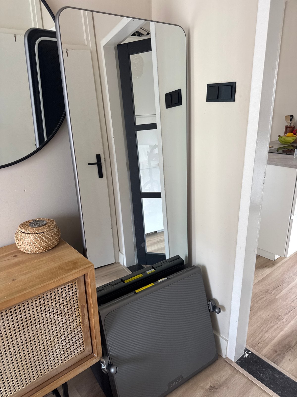 AEKE K1 Smart Mirror – Complete Home Gym, Zo goed als nieuw, Ophalen, Overige materialen, Krachtstation, Armen