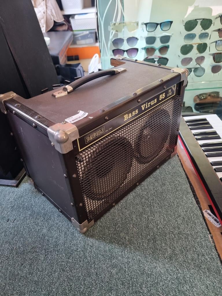 Davoli Bass Virus 55 De Luxe Basgitaarversterker, Ophalen, Gebruikt, Minder dan 50 watt, Nvt