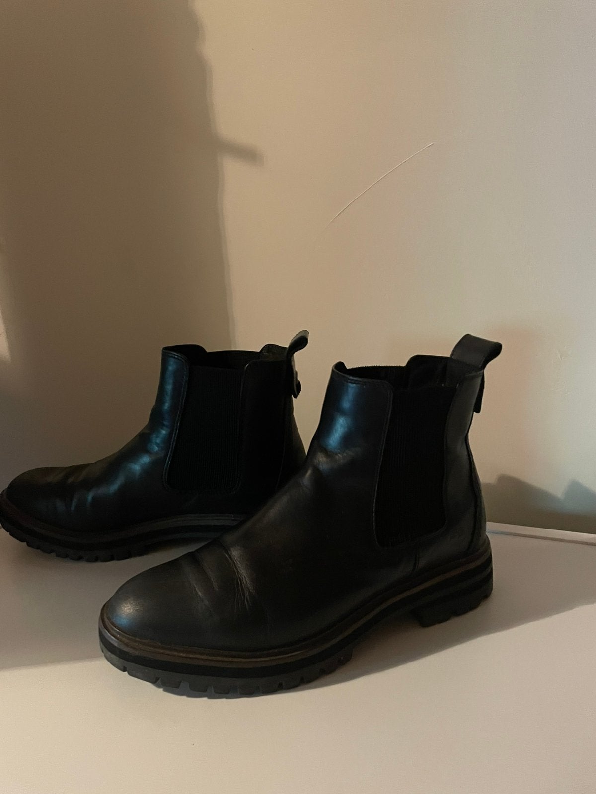 Dames timberland schoenen mt 39, Ophalen, Zo goed als nieuw, Sneakers of Gympen