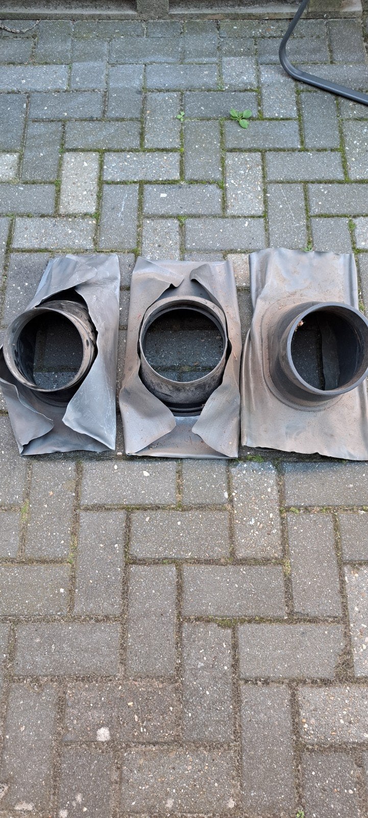 Loodpan slabben 160mm voor ventilatie/afzuiging - 3 stuks, Doe-het-zelf en Verbouw, Ophalen of Verzenden, Gebruikt, Ventilator en Afzuiger