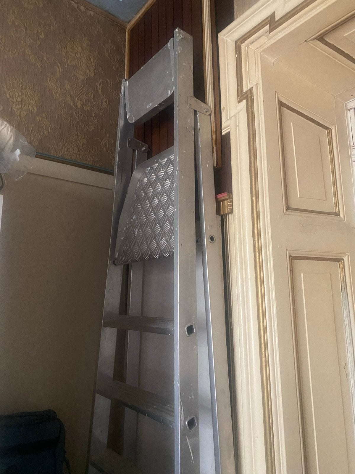 Professionele Bouwtrap - Super Kwaliteit - ca. 2,5 meter, Doe-het-zelf en Verbouw, Ladders en Trappen, Ophalen, Gebruikt, Trap