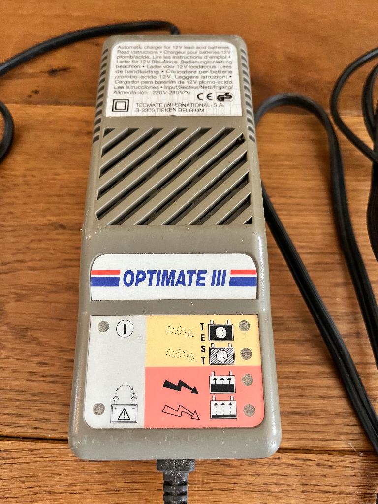 Optimate III (3) druppellader acculader, Ophalen