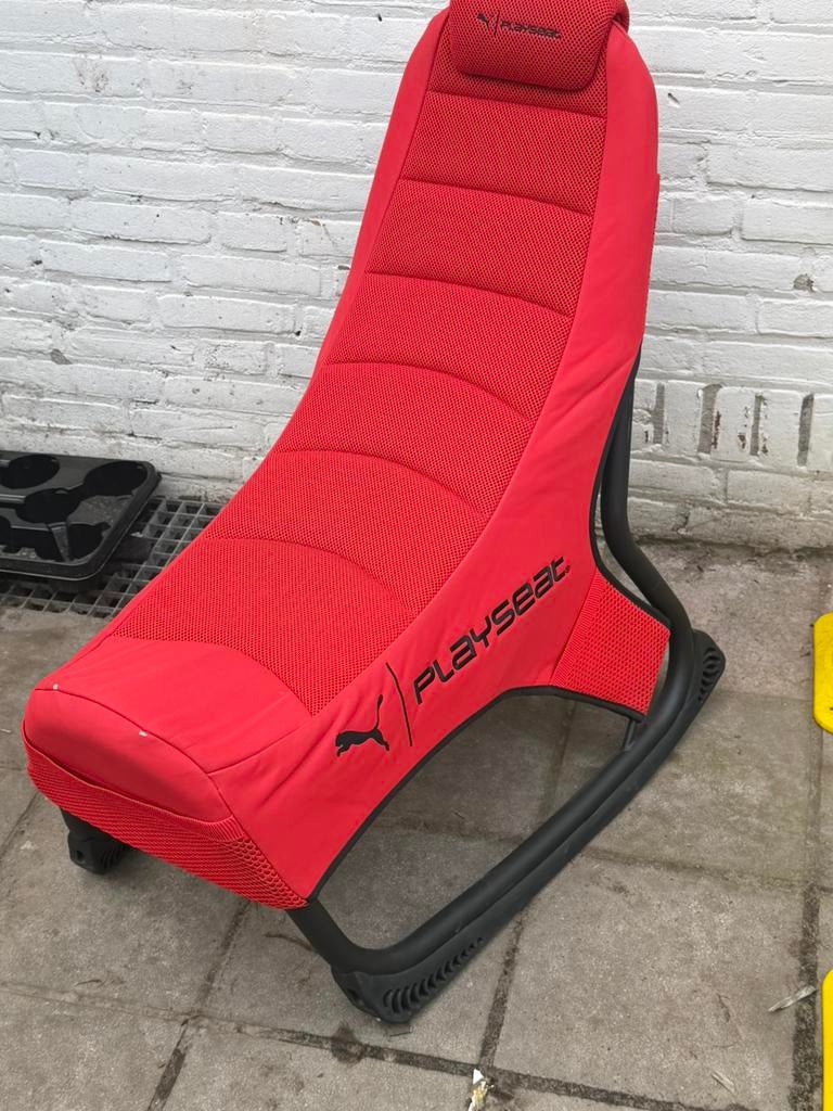 Playseat champ puma editie, Ophalen of Verzenden, Gebruikt, Rood, Vijf, Zes of meer stoelen