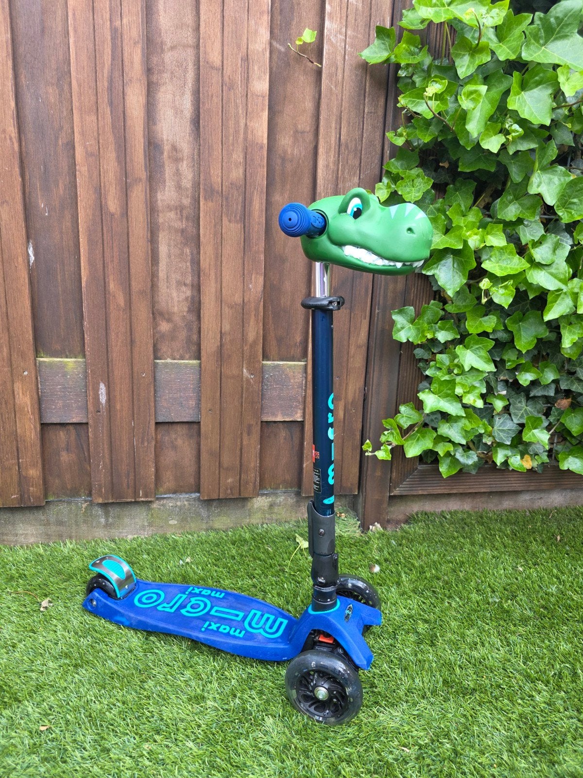 Maxi Micro step Deluxe inklapbaar LED - 3-wiel kinderstep -, Verzenden, Gebruikt, Gewone step