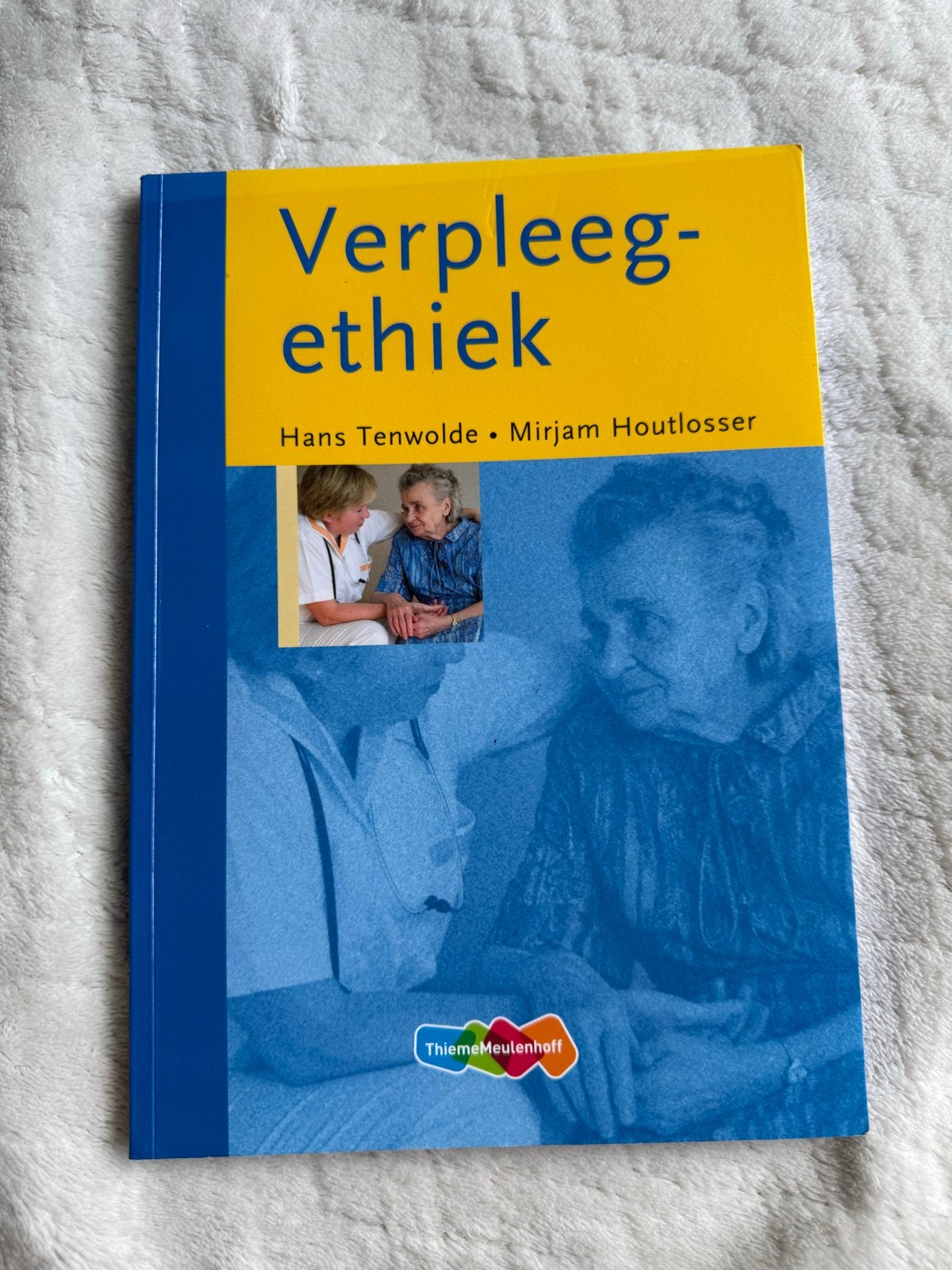 Verpleeg-ethiek - Hans Tenwolde & Mirjam Houtlosser, Ophalen of Verzenden, Gamma, Gelezen, HBO