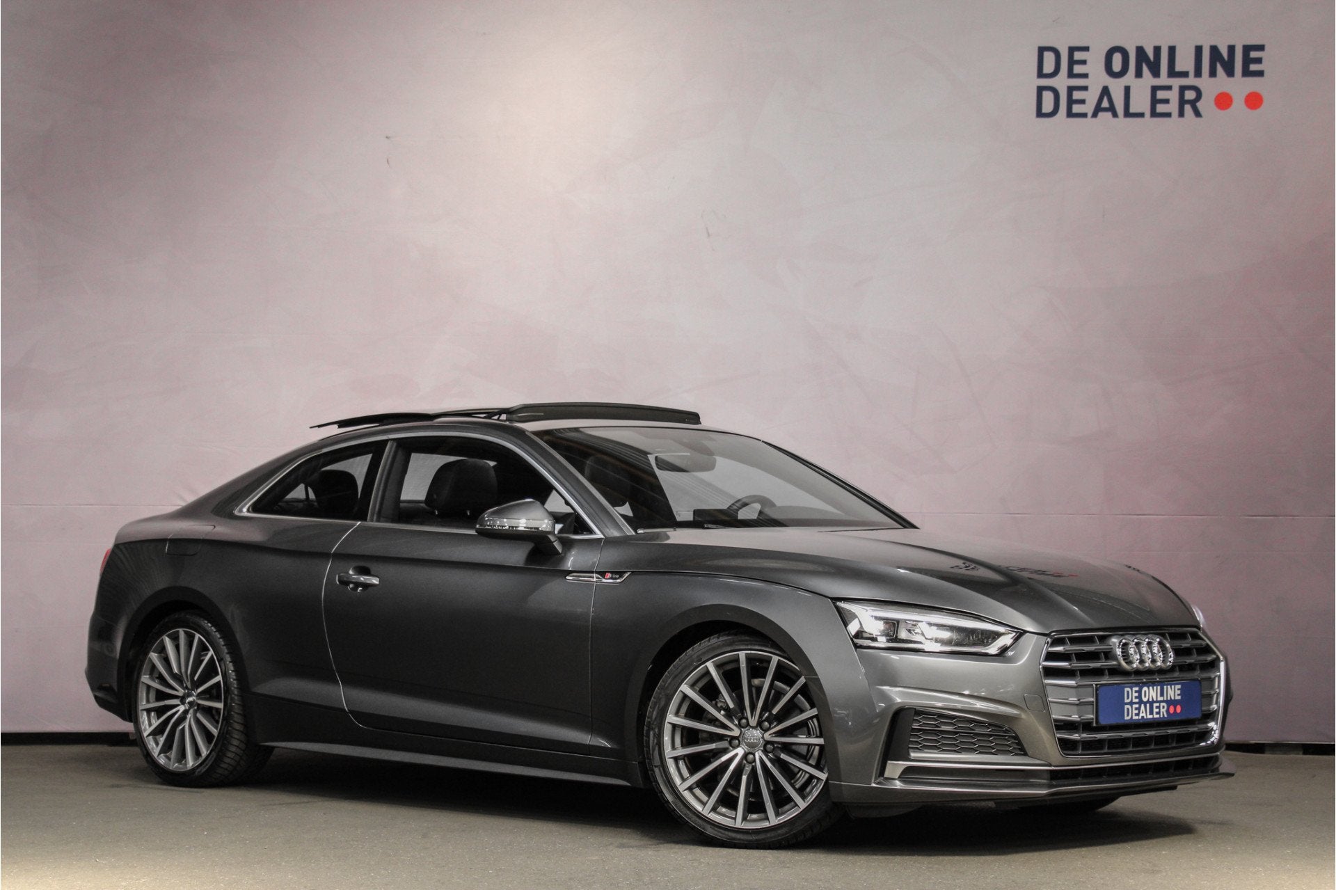 Audi A5 Coupé 150PK AUT S-Line Edition |Pano|Carplay|Stoelv, 730 kg, Gebruikt, Euro 6, 150 pk