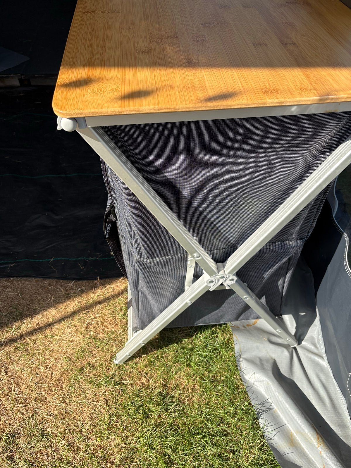DEFA Europe campingkast met bamboe blad, Ophalen, Gebruikt