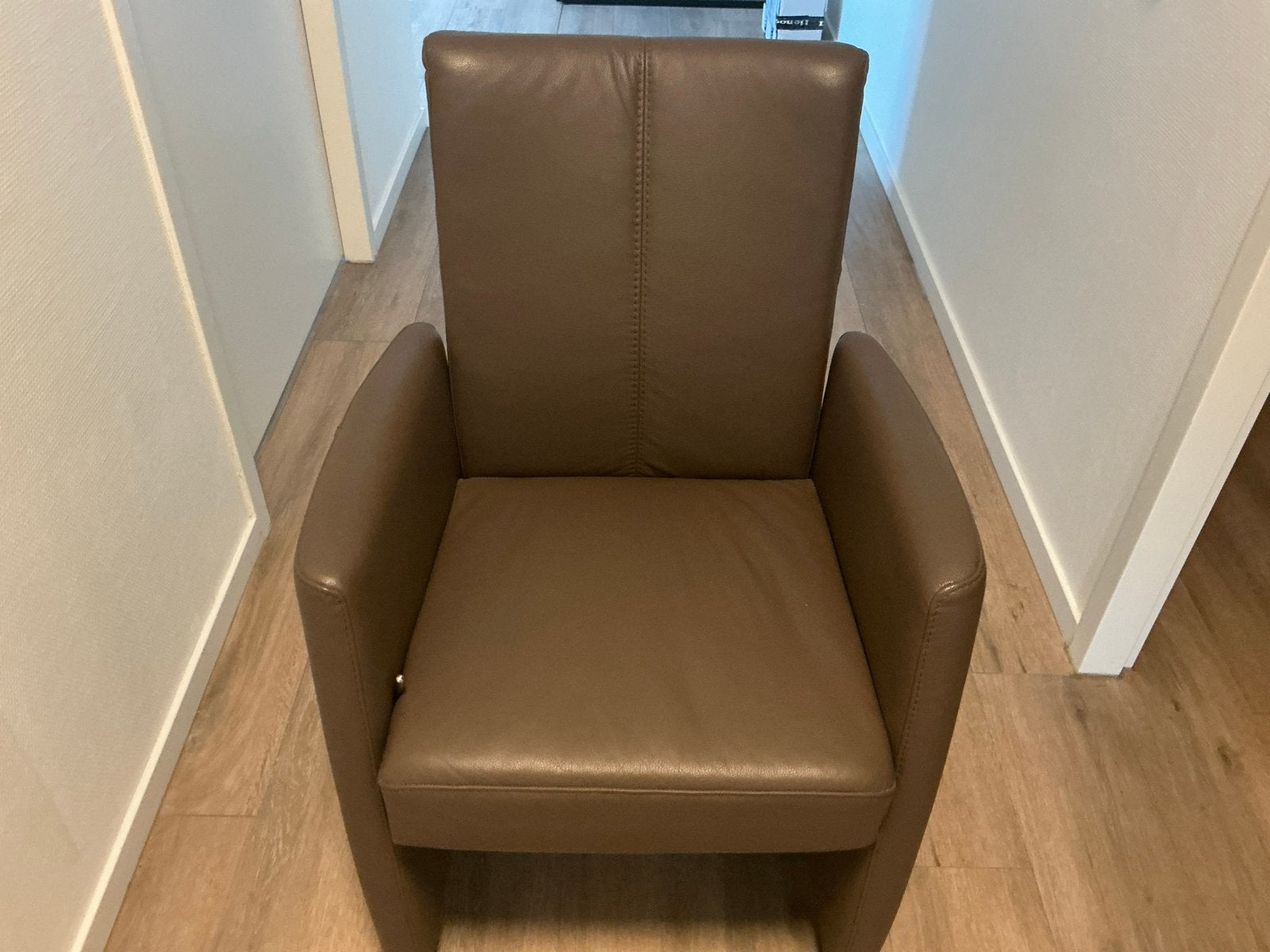 Leren fauteuil - Bruin 2 stuks Nieuw, Huis en Inrichting, Stoelen, Ophalen, Gebruikt, Twee, Bruin