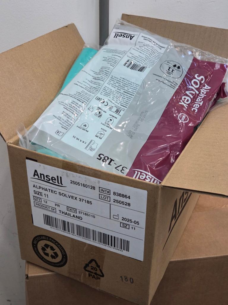Nieuw doos Ansell Alphatec Solvex 37-185 rubber handschoenen, Verzenden