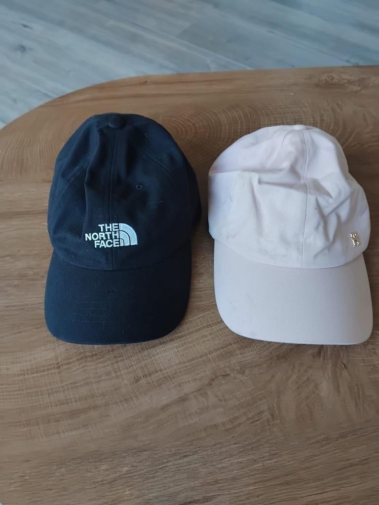 Originele petten The North Face en Tommy hilfiger, Kleding | Dames, Hoeden en Petten, The North Face, One size fits all, Ophalen of Verzenden