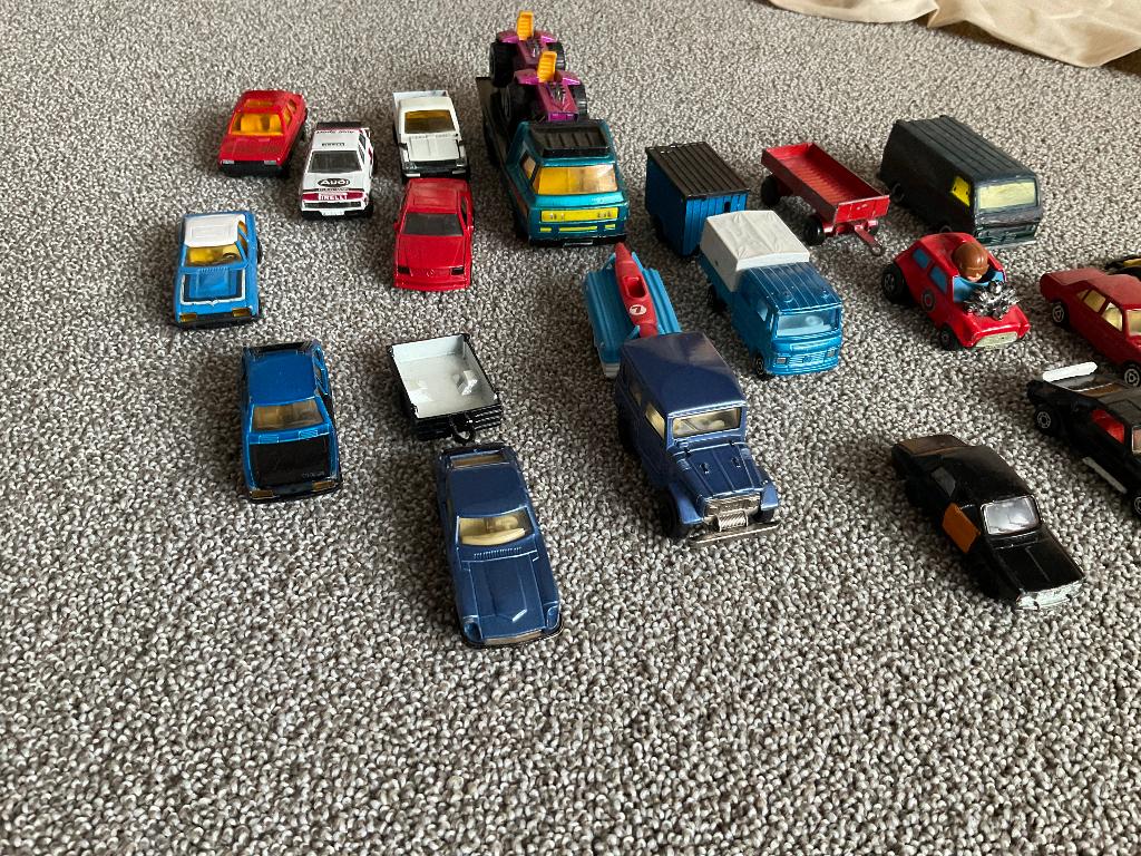 Diverse speelgoed auto’s, Ophalen, Gebruikt