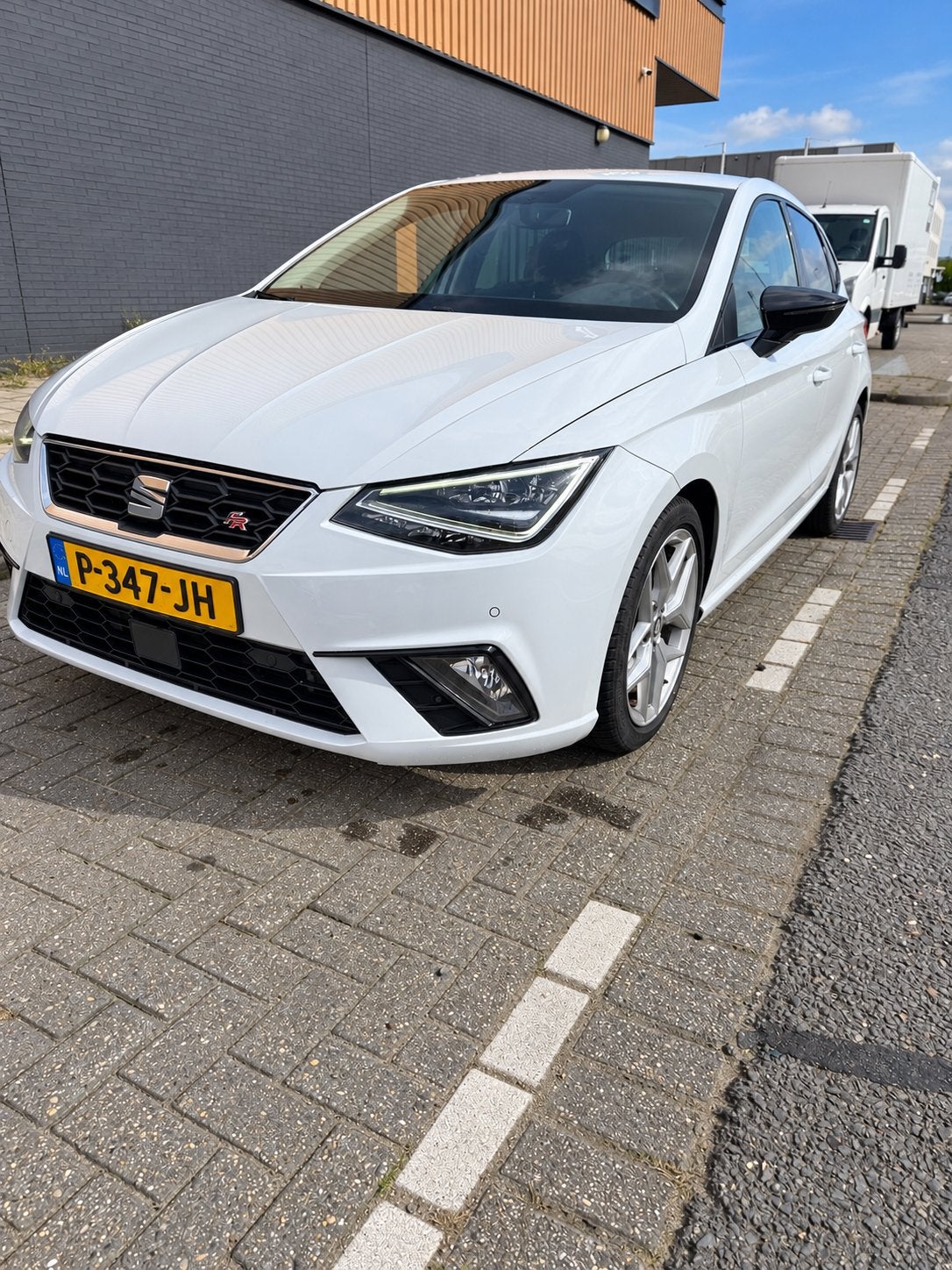 SEAT Ibiza FR DSG | APK 09-27 | Keyless | Camera | Full LED, Auto's, Zwart, 580 kg, 1064 kg, Bedrijf