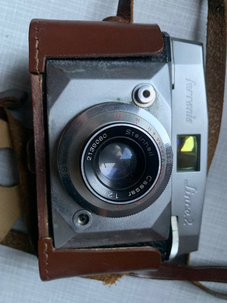 Vintage camera Ferrania Lince 2 met West flitser en foedraal, Audio, Tv en Foto, Fotocamera's Analoog, Ophalen of Verzenden, Gebruikt
