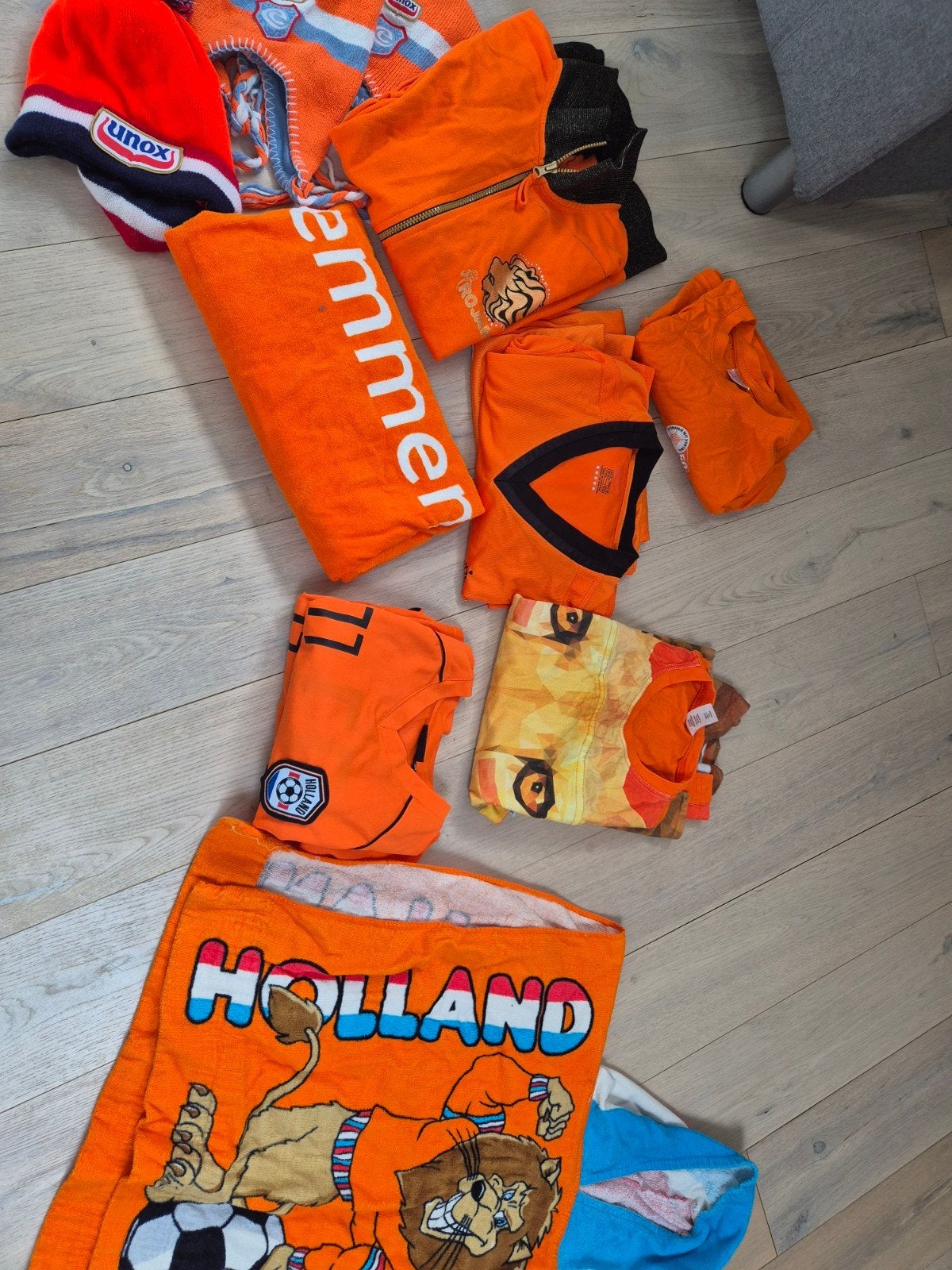 Oranje Fanpakket: Kleding, Handdoeken & Muts, Unox, Ophalen of Verzenden, Voetbal, Gedragen