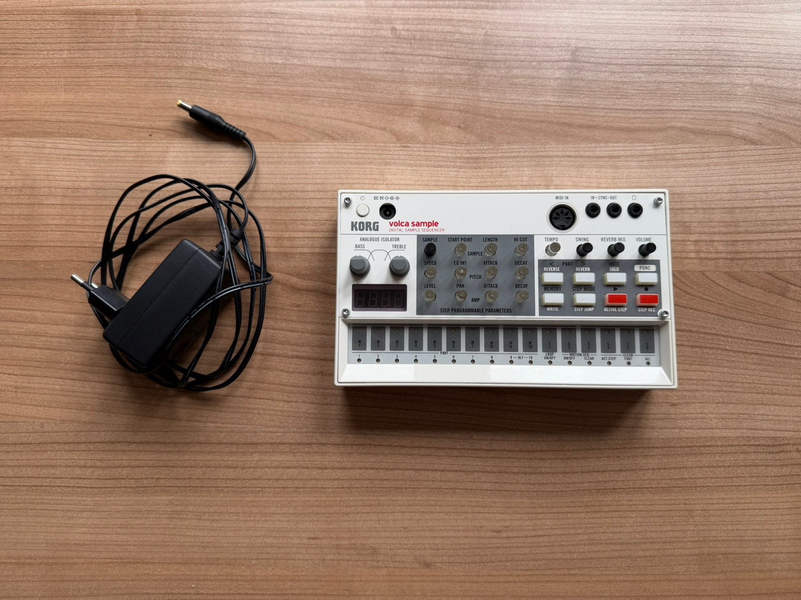 Korg Volca Sample met powerkabel, Korg, Verzenden, Overige aantallen, Zo goed als nieuw