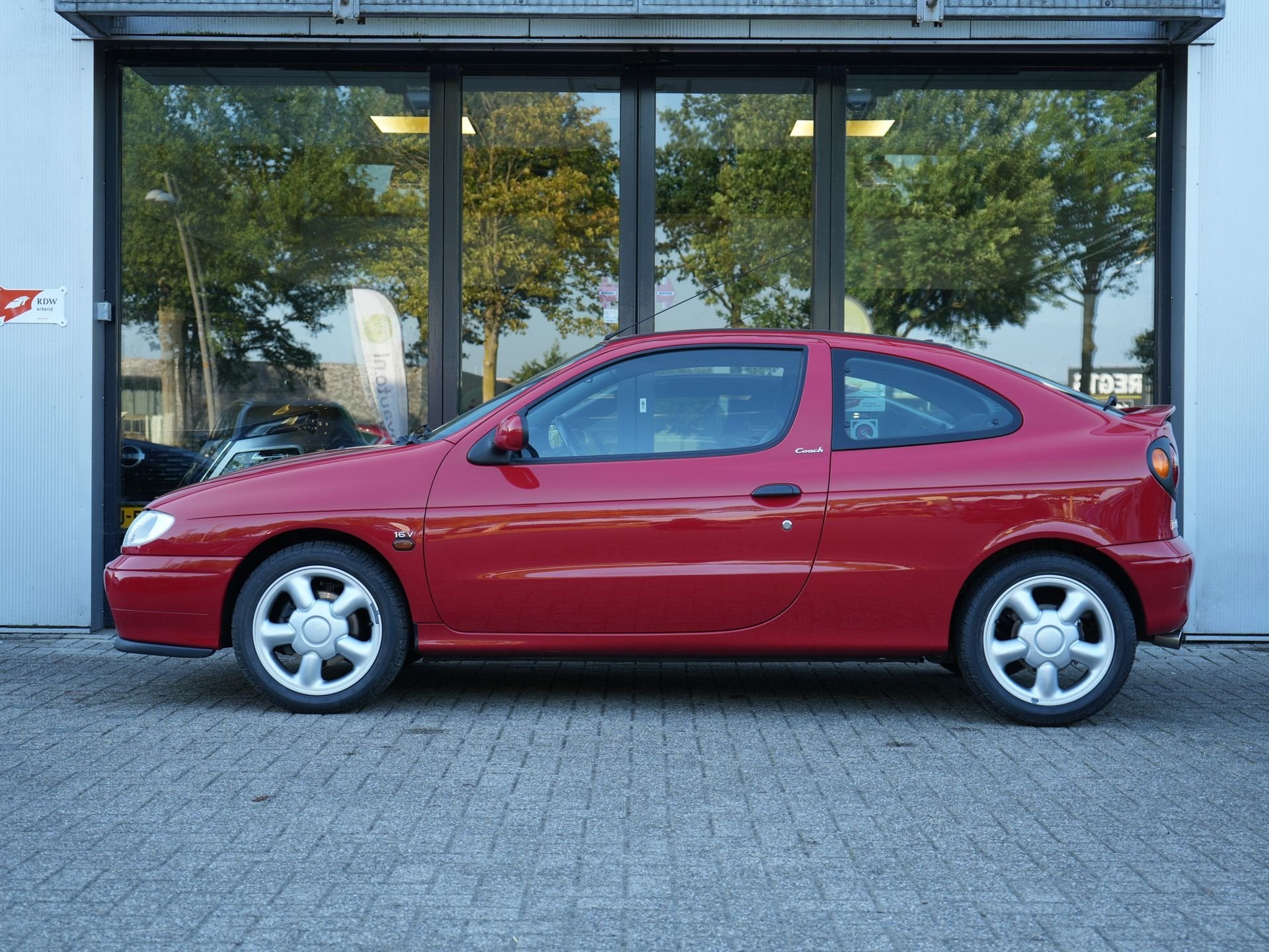 Renault Mégane Coupe 2.0-16V 147PK F7R | verzamelaarscondit, foto 10