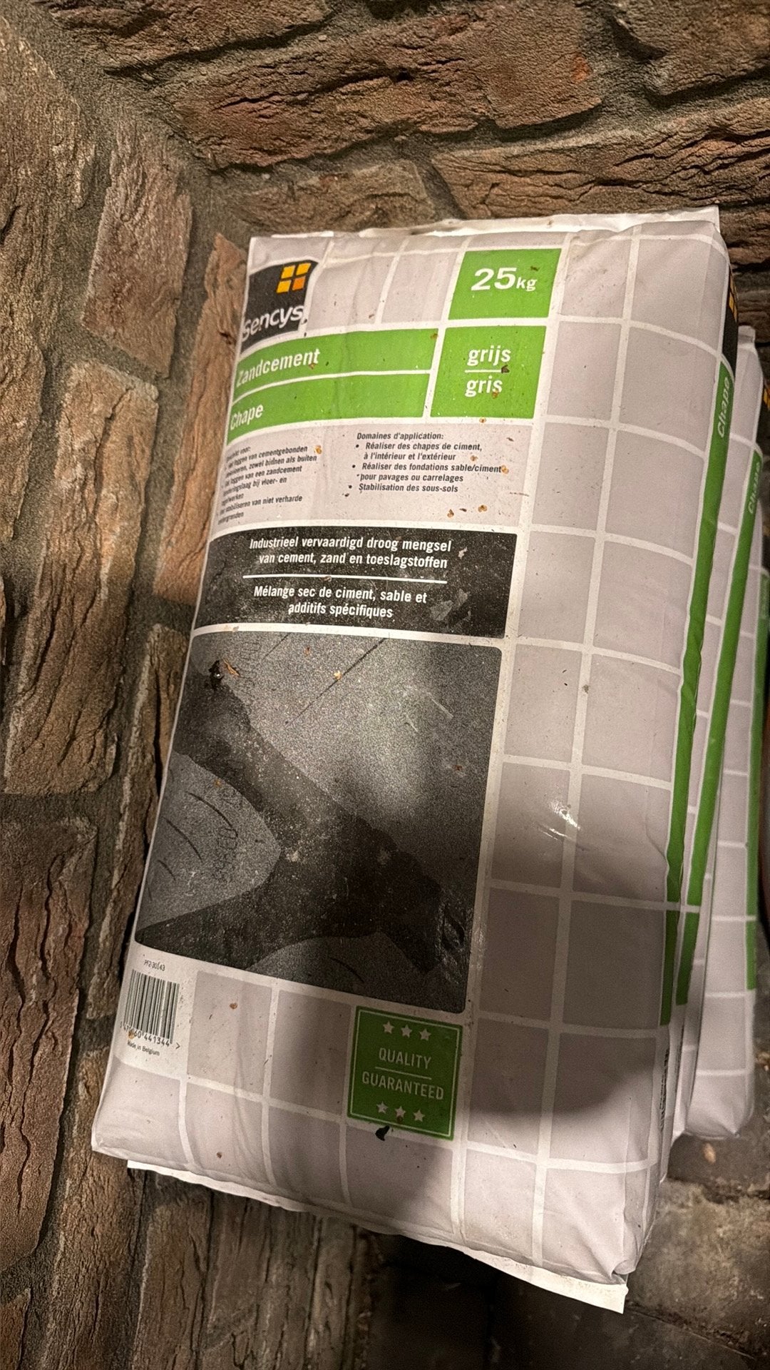 4 zakken zand cement, Ophalen, Zo goed als nieuw, Overige typen