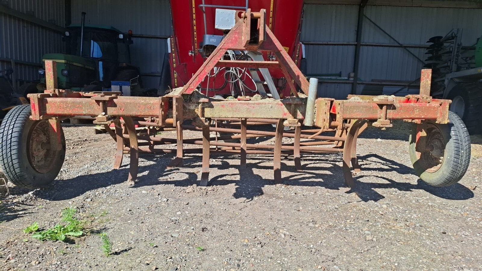 Gebruikte Cultivator 3 meter breed met nieuwe slijtdelen, Ophalen, Akkerbouw, Grondbewerking