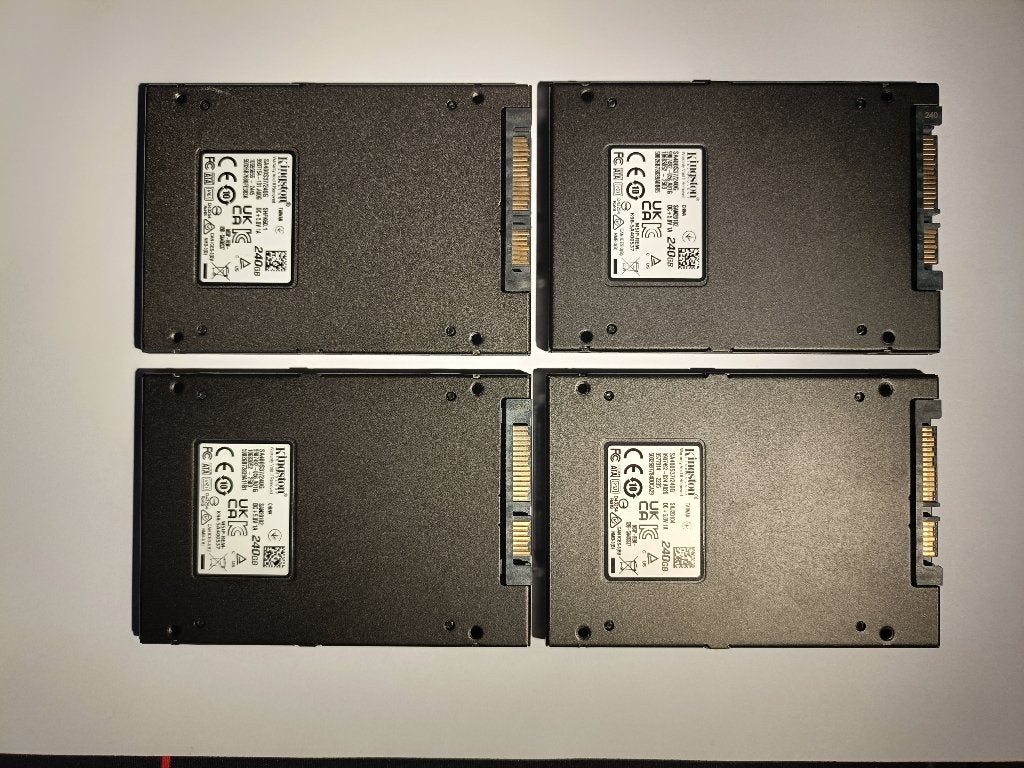Kingston 240GB SSD (2.5" SATA) – Als nieuw! (los en set), Computers en Software, Intern, Nieuw, Ophalen of Verzenden, Info@kingston.com