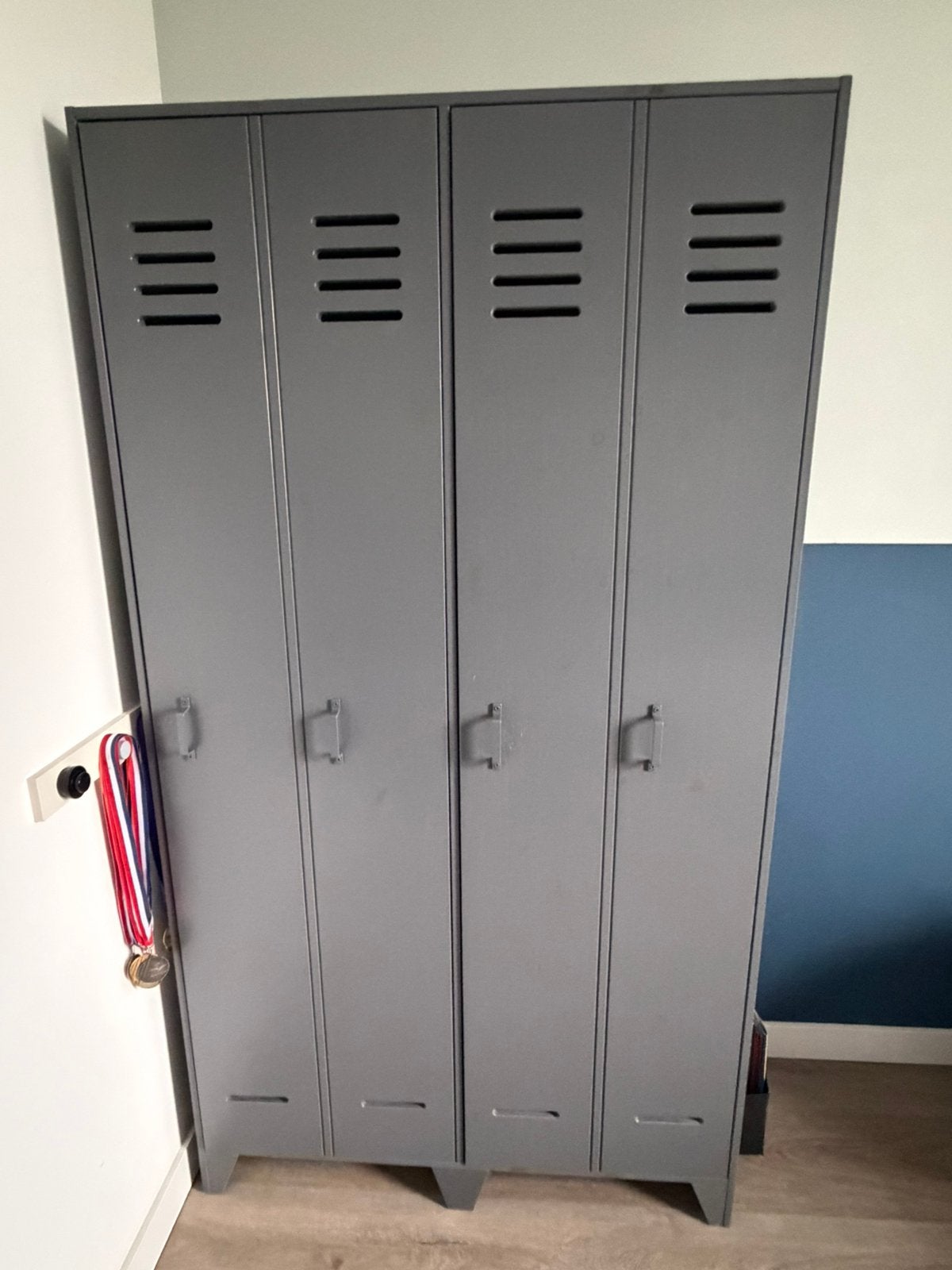 LOCKERKAST Stijn grenen grijs 187x103x40, Ophalen, Gebruikt