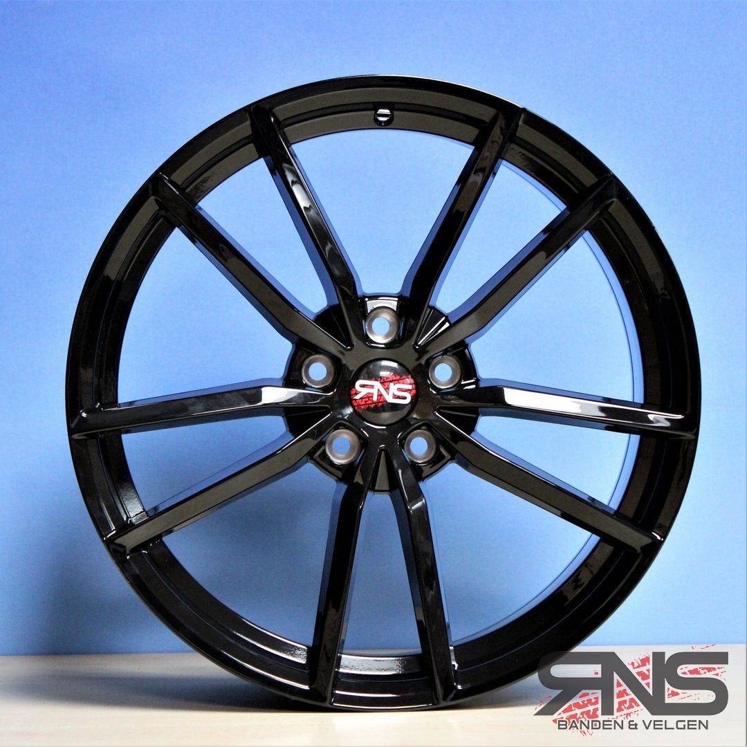 5x112 19" Passen Onder Audi Seat Skoda Volkswagen Golf Caddy, Auto-onderdelen, Banden en Velgen, Velg(en), -, -, Nieuw
