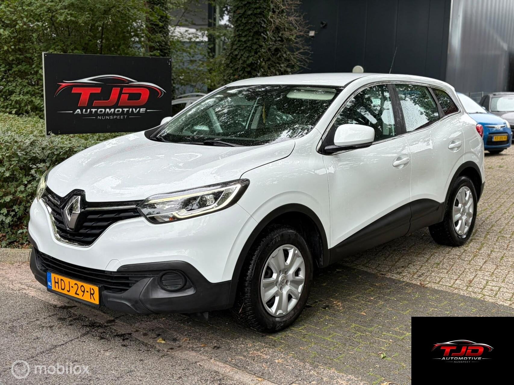 Renault Kadjar 1.2 TCe Zen-CRUISE-AC-TREKHAAK, Auto's, Voorwielaandrijving, Kadjar, 4 cilinders, Parkeersensor