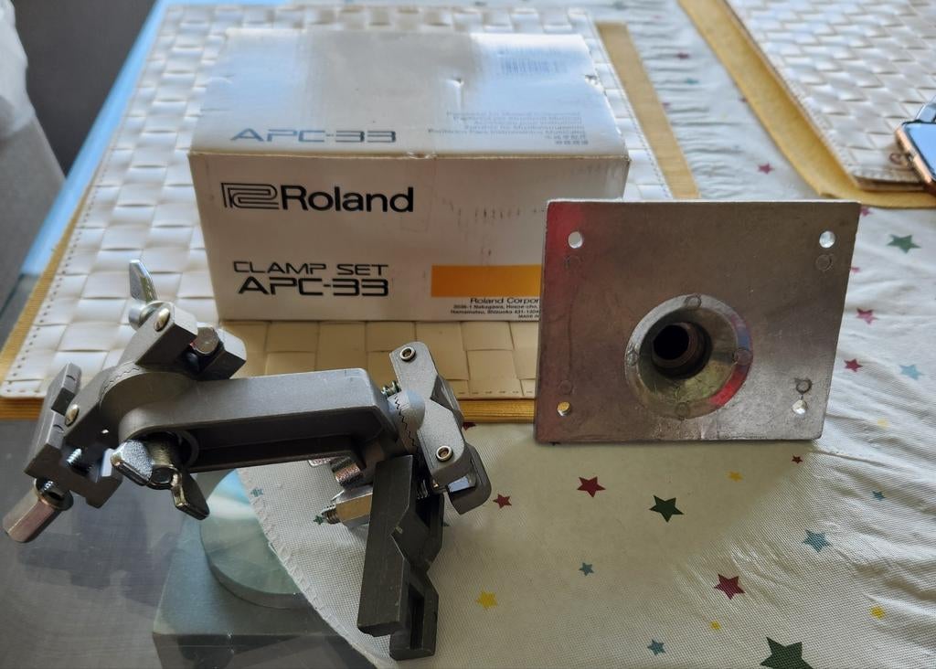 Roland APC-33 Clamp Set voor Drums of Percussie, Muziek en Instrumenten, Ophalen, Nieuw