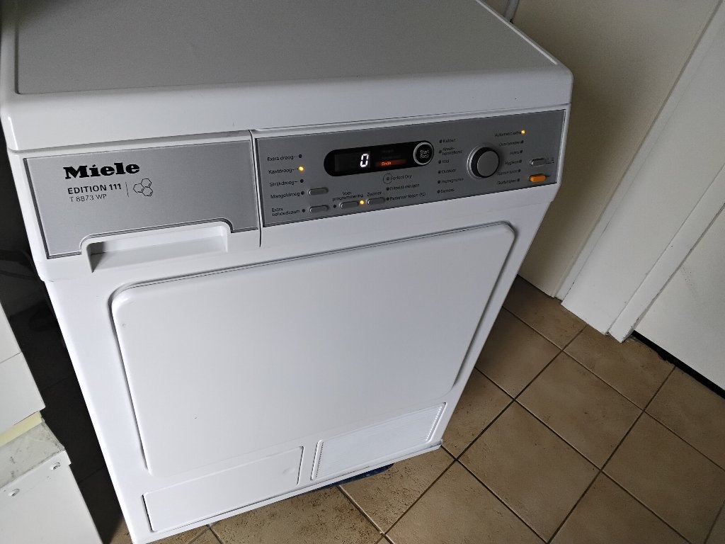 Miele wasdroger/ Warmtepompdroger WP t 8837 edition111 A+++, Witgoed en Apparatuur, Wasdrogers, Ophalen, 6 tot 8 kg, Minder dan 85 cm