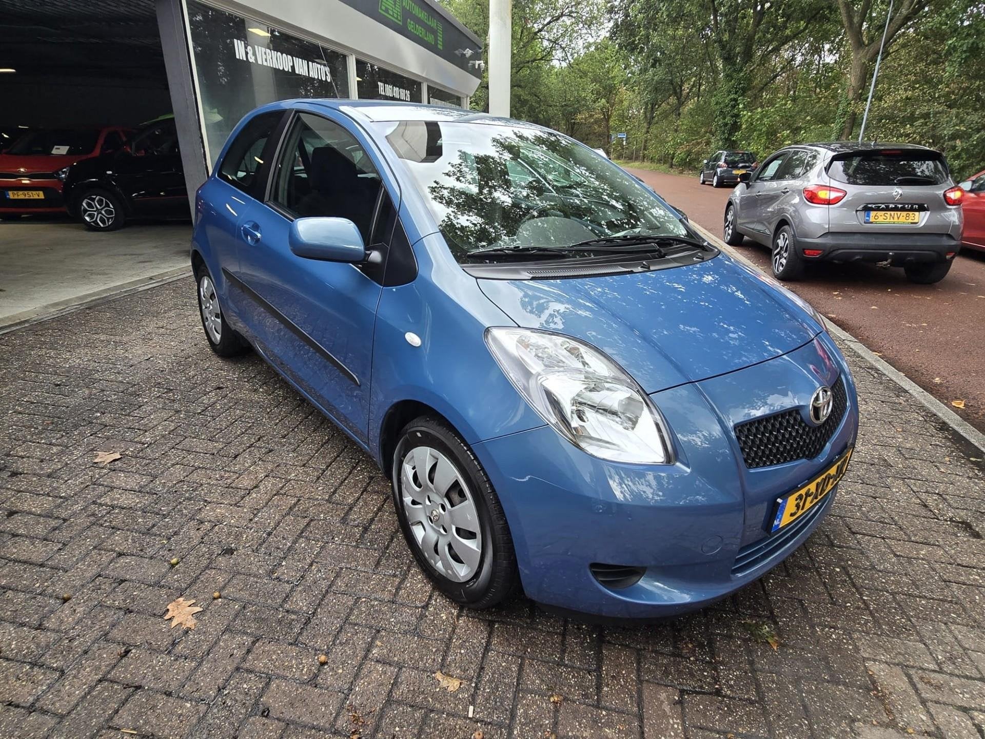 Toyota Yaris 1.3 VVTi Sol | 2E EIGENAAR | 3/6 OF 12MND GARAN, Auto's, Voorwielaandrijving, Stof, 4 cilinders, 995 kg