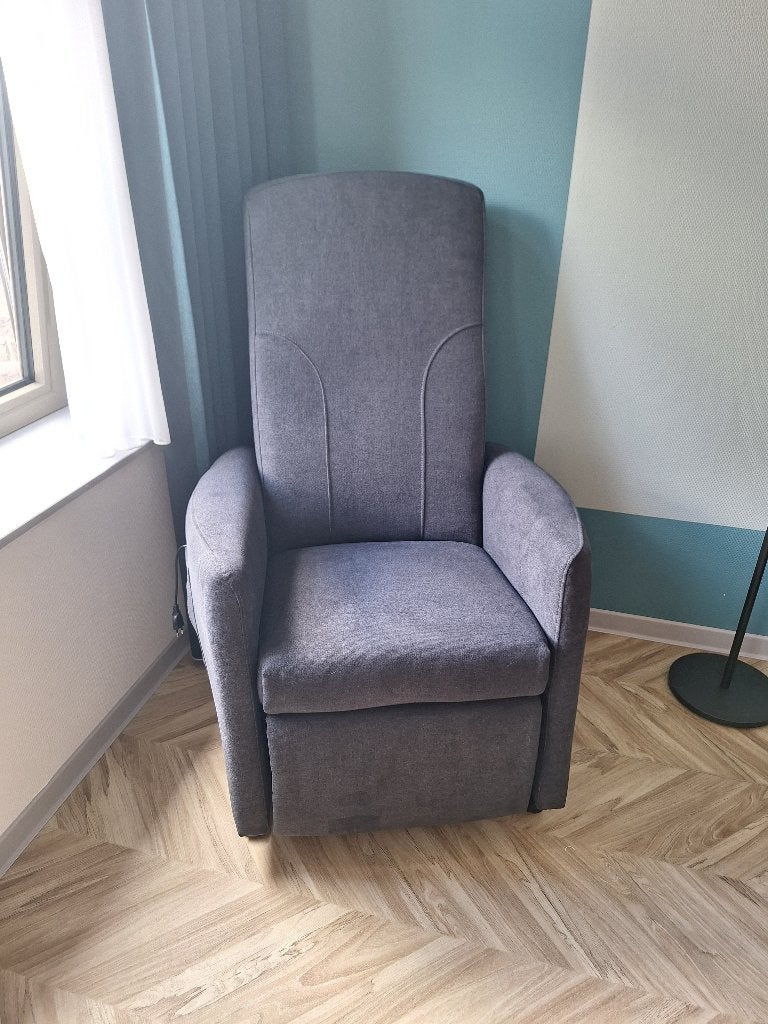 Nieuwe sta-op stoel, Blauw, Nieuw, Ophalen of Verzenden, Eén