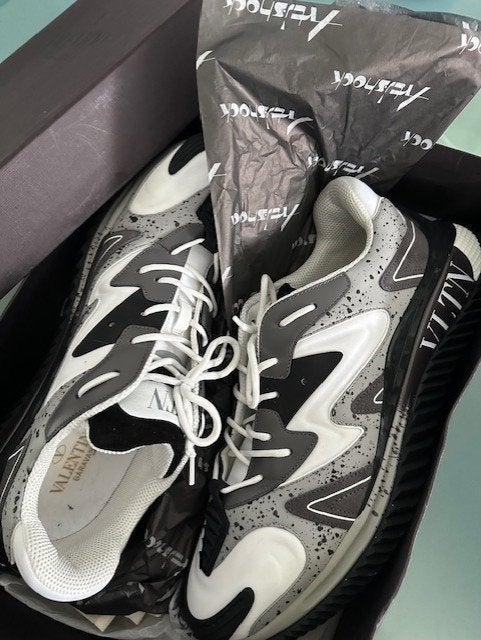 Originele Valentino heren Sneakers, nieuwst,maat 43,w.w €685, Overige kleuren, Verzenden, Valentino, Nieuw
