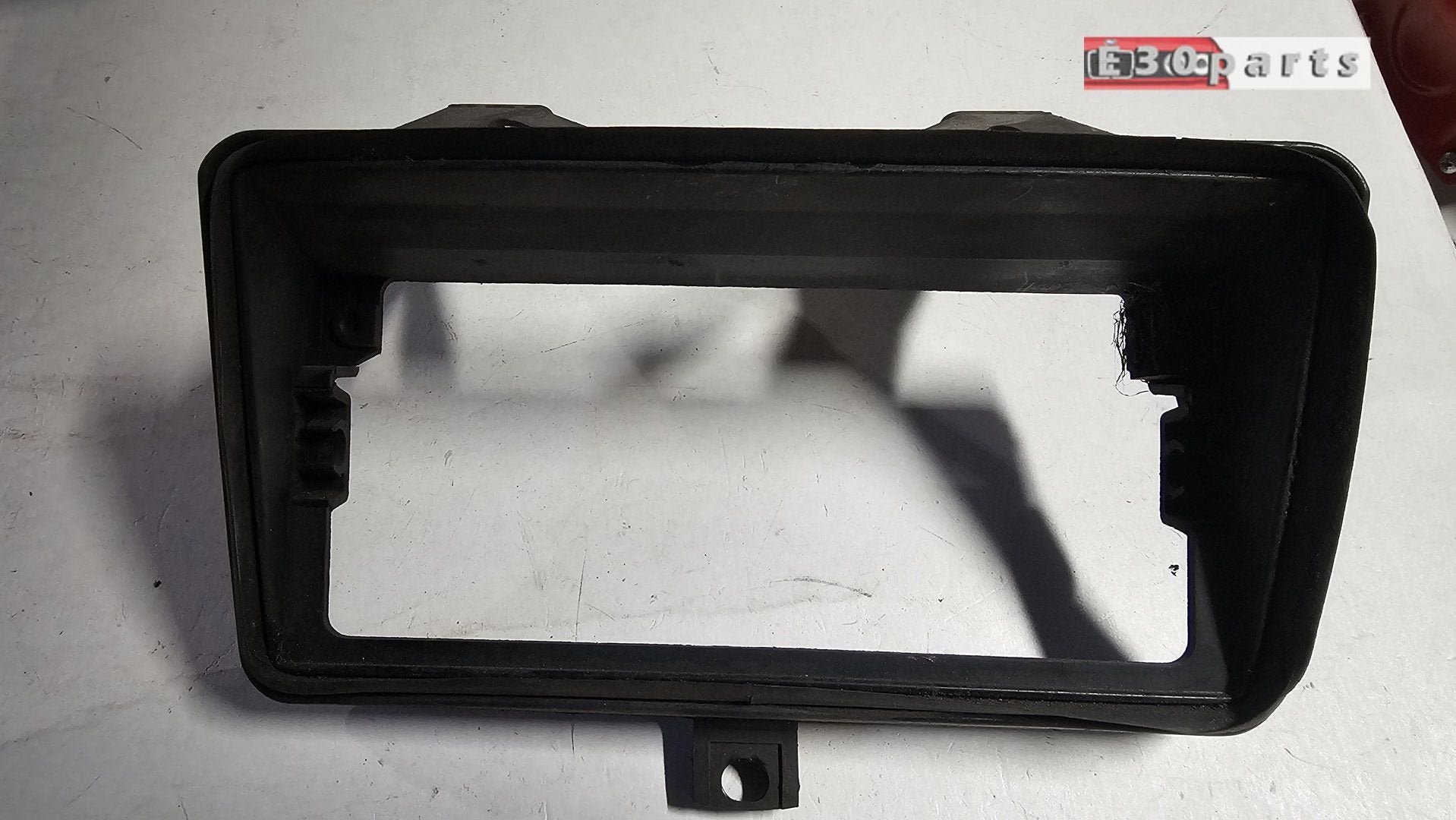 Mistlamp houder BMW 3 Serie E30 type 1 63171376916 1376916 1, Auto-onderdelen, Gebruikt, -, Ophalen of Verzenden, -