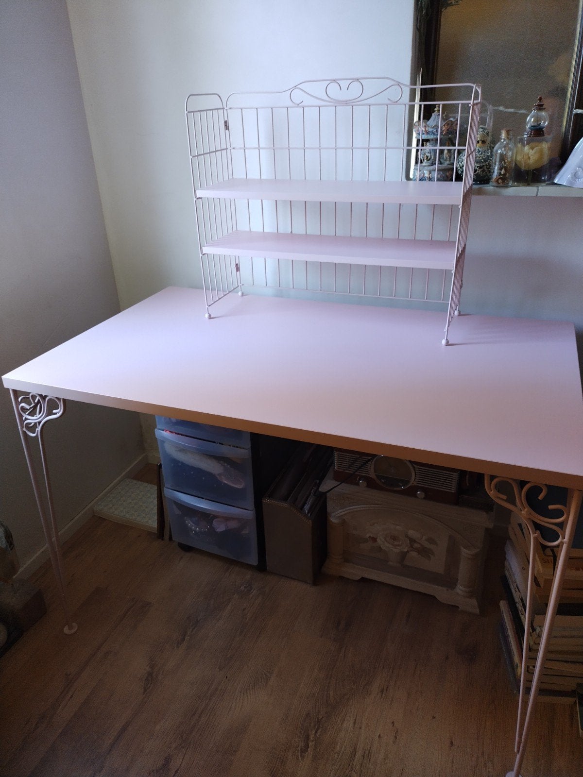 IKEA bureau roze, Ophalen, Zo goed als nieuw, IKEA, Roze