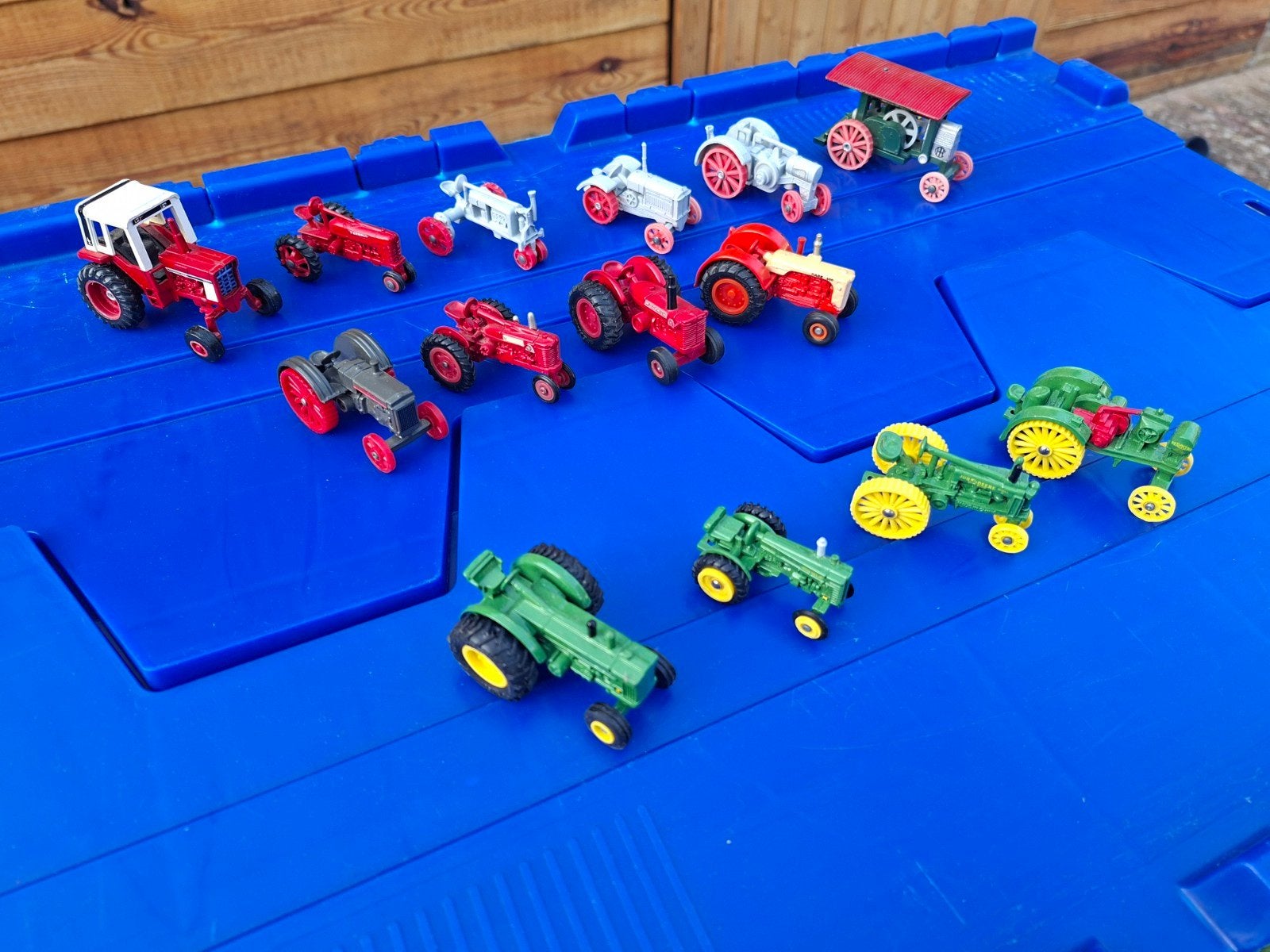 Ertl historical tractor sets 1/64, Ophalen of Verzenden, Gebruikt, Tractor of Landbouw