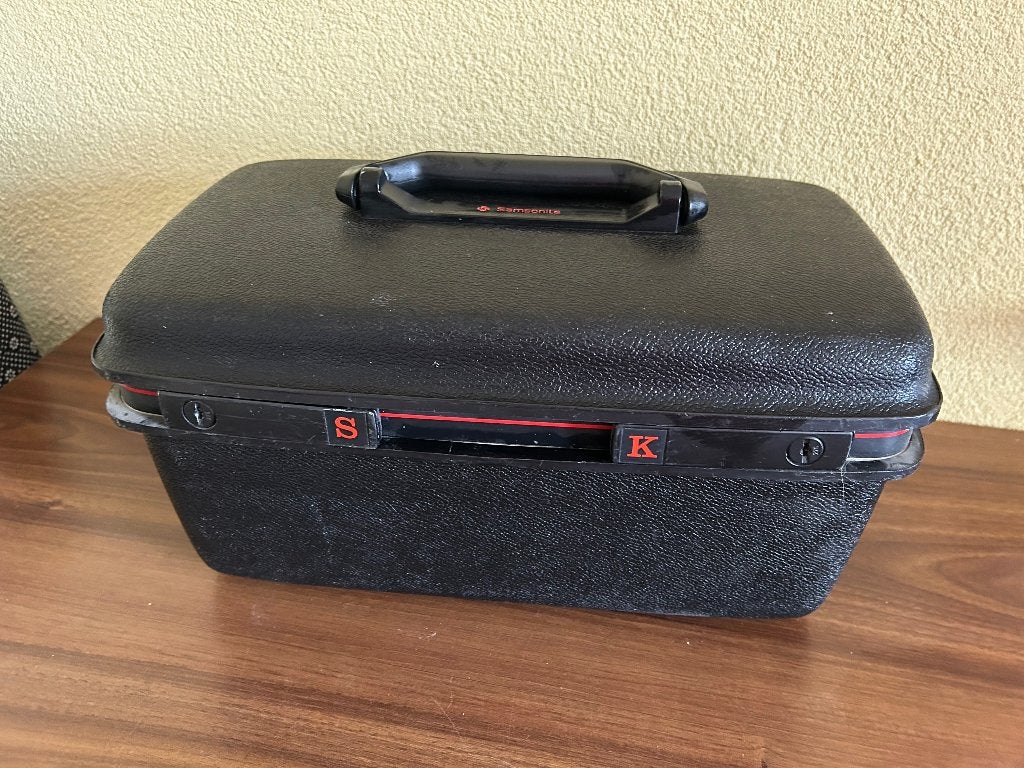 Zwarte Samsonite beautycase, Ophalen, Zwart, Met slot, Zo goed als nieuw