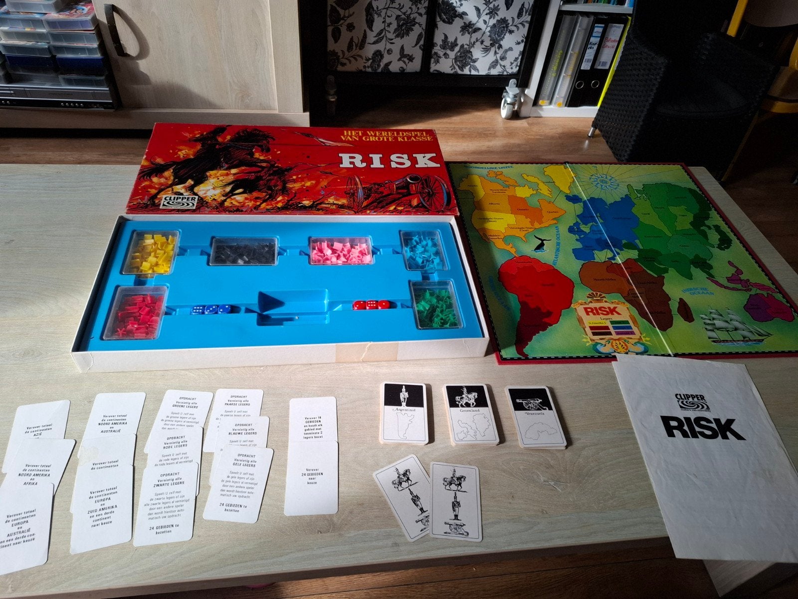Risk Bordspel - Het Wereldspel van Grote Klasse (Clipper), Info@clippergames.nl, Gebruikt, Clipper, Vijf spelers of meer