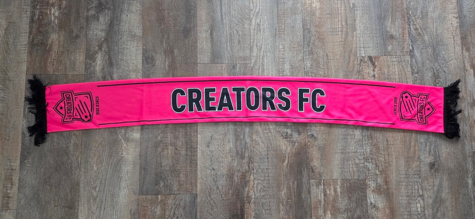 Sjaal Creators FC, Ophalen of Verzenden, Zo goed als nieuw, Buitenlandse clubs, Vaantje of Sjaal
