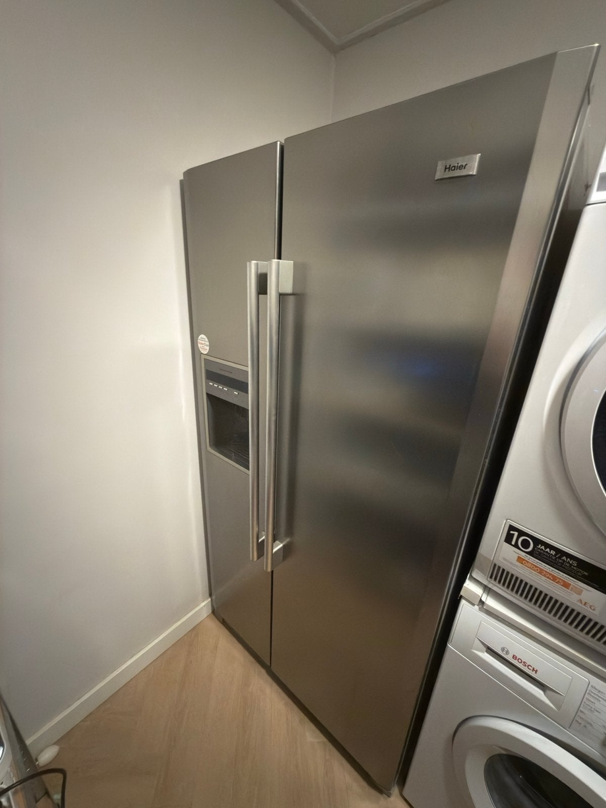 Haier Amerikaanse koelkast met vriezer