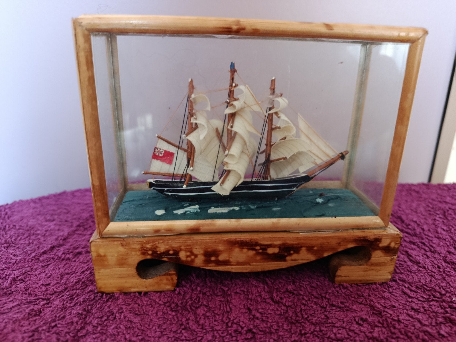 Decoratief scheepsmodel in vitrine - Vintage, Ophalen