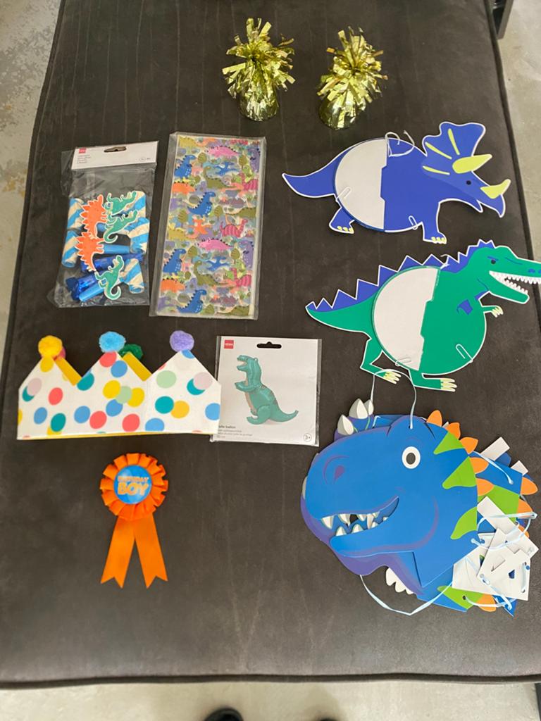 dino thema verjaardags versiering, Hobby en Vrije tijd, Feestartikelen, Ophalen, Nieuw, Versiering, Verjaardag