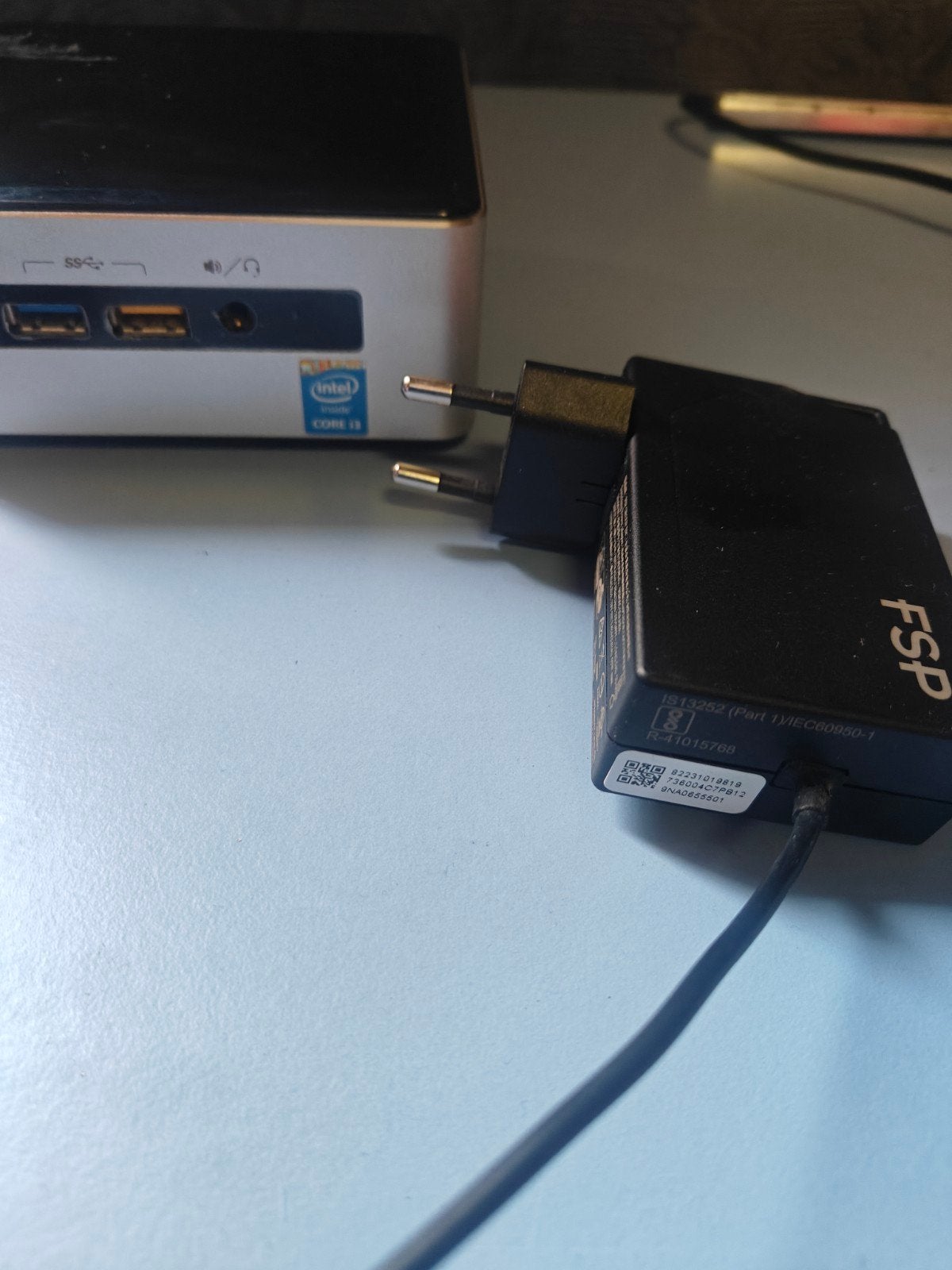 intel nuc 5 I3 mini pc, 2 tot 3 Ghz, Intel NUC, Ophalen of Verzenden, Zo goed als nieuw