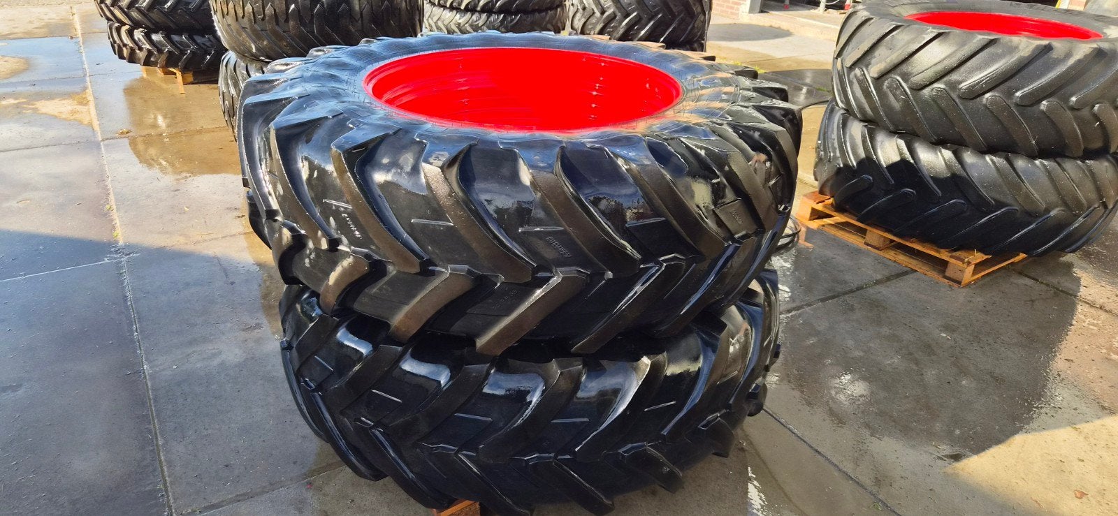 Michelin Agribib 20.8r38 520/85r38 met Fendt velgen, Ophalen