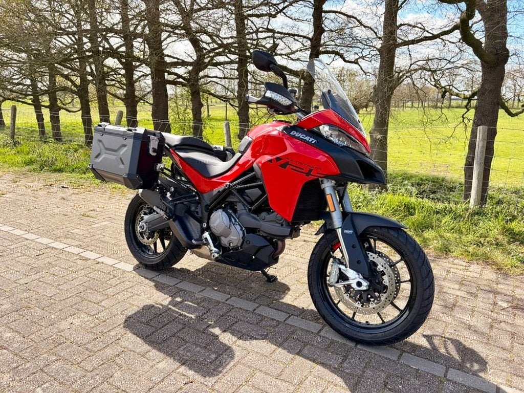 Ducati Multistrada V2 S | 2024 | 8.500 km, Motoren, 2 cilinders, Occasion, Motorrijbewijs A, Particulier