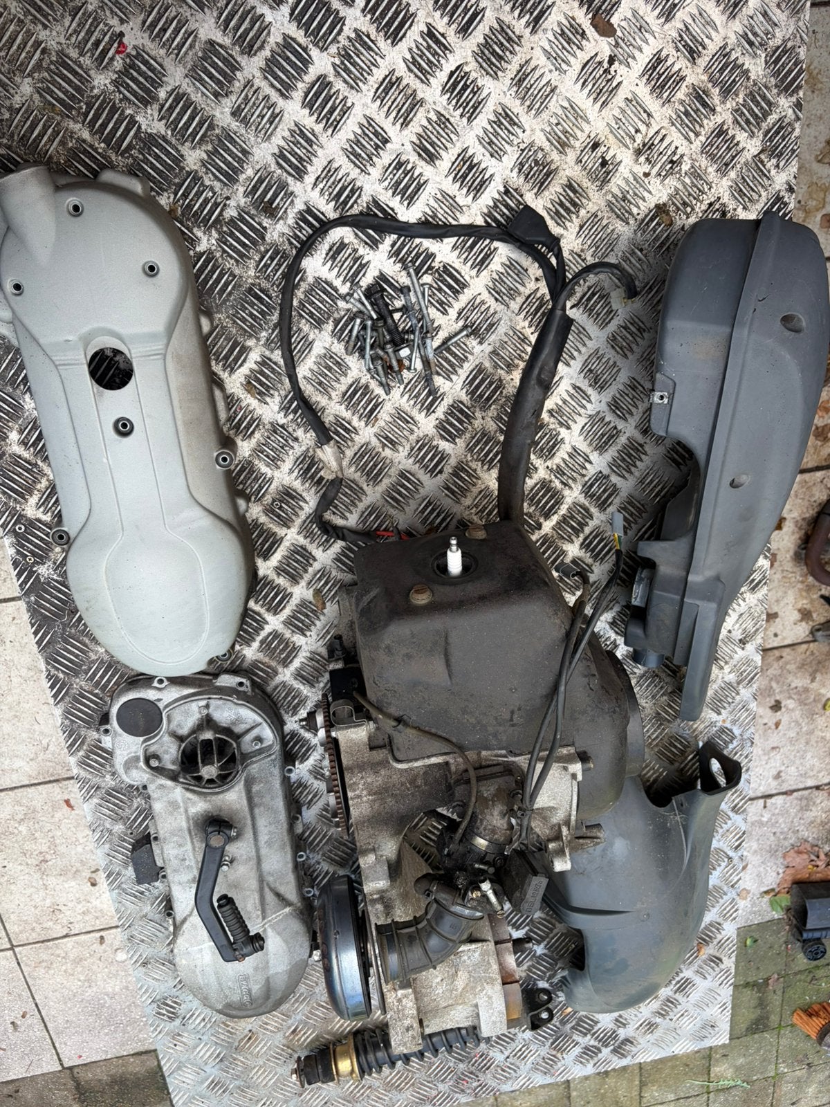 piaggio skipper lx 125cc motor blok 6800km, Motoren, Ophalen