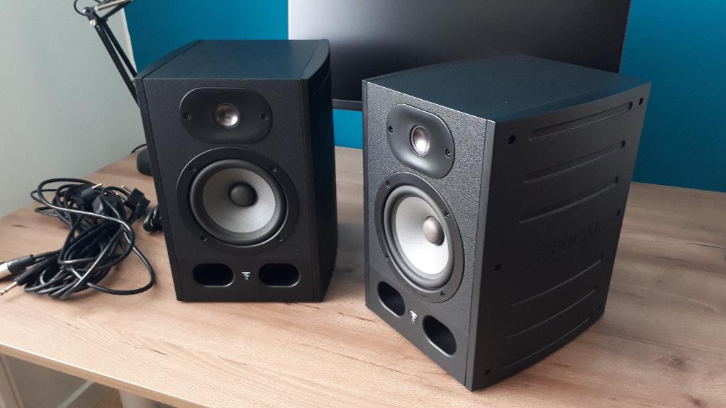 Focal Alpha 50 studio monitor set, Zo goed als nieuw, 60 tot 120 watt, Front, Rear of Stereo speakers, Ophalen