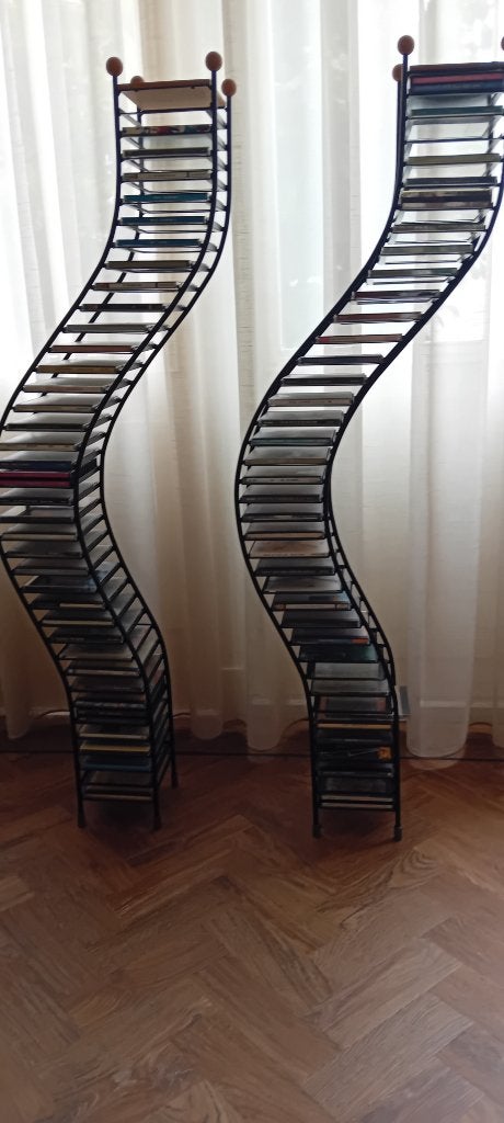 CD racks - design, Huis en Inrichting, Ophalen, Zo goed als nieuw, Metaal, Cd's