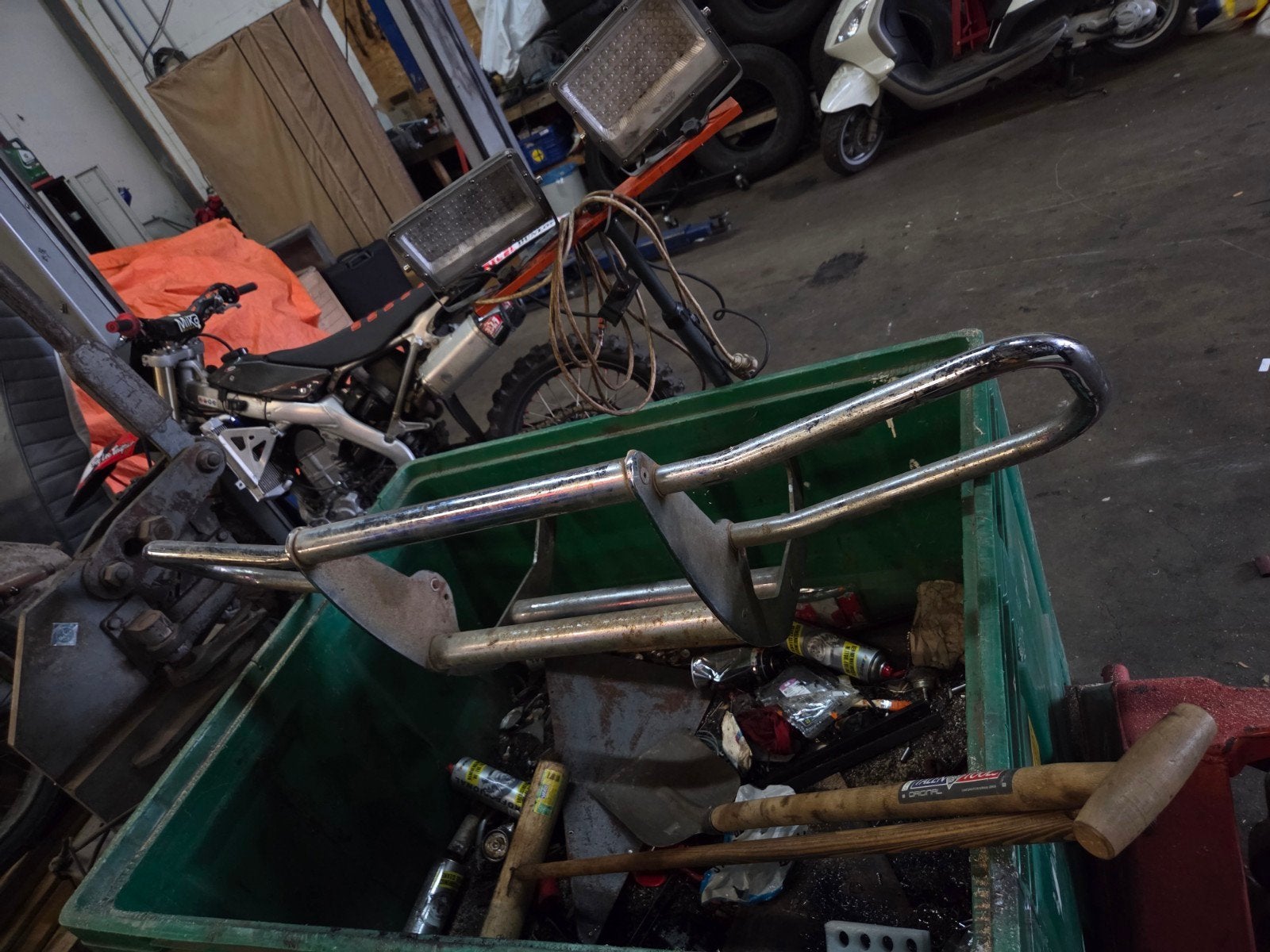 Bullbar, Ophalen, Bumper