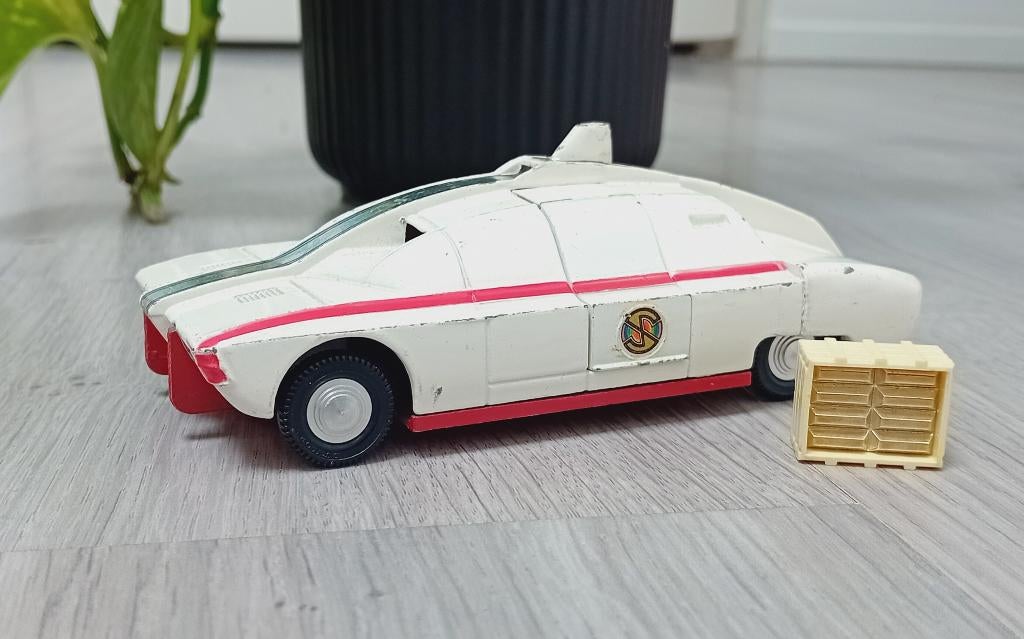 dinky 105, maximum security auto, Ophalen of Verzenden, Gebruikt, Auto