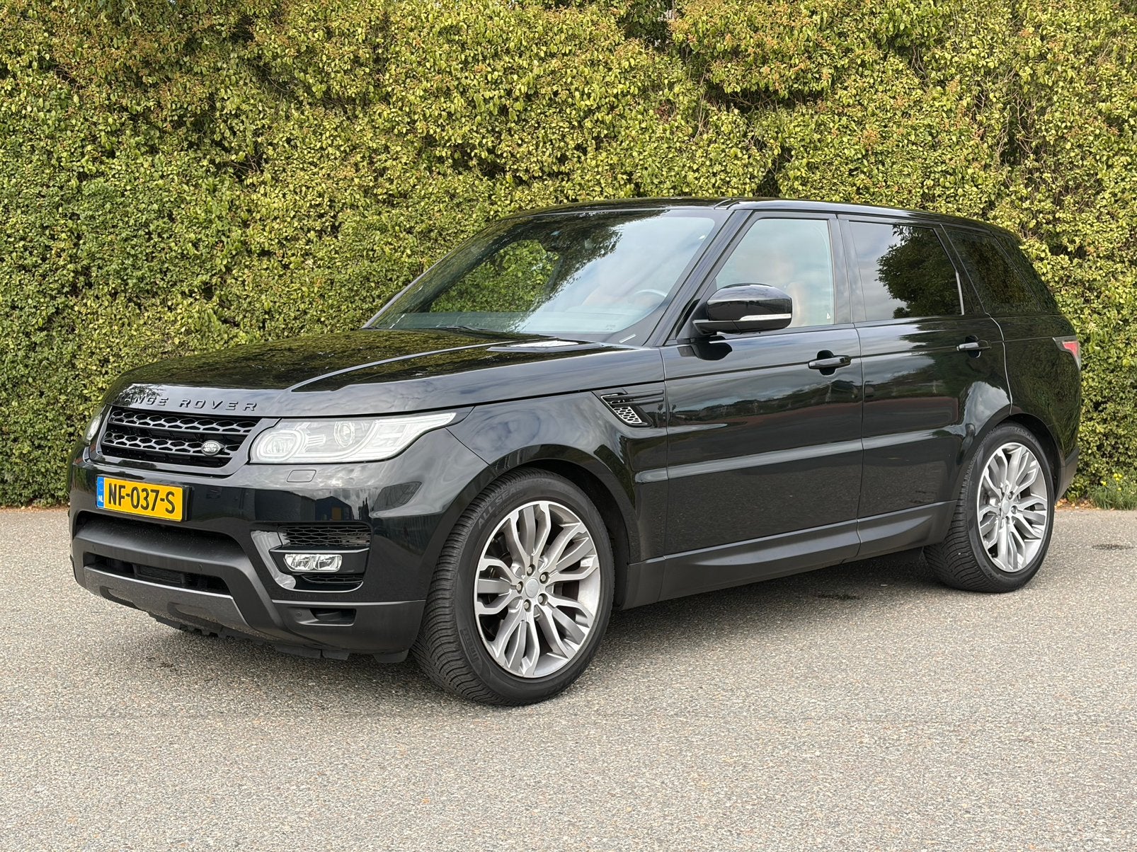Range Rover Sport 3.0 TDV6 HSE Dynamic Pano NAP✅2017 Zwart, Auto's, 2993 cc, 258 pk, 255 €/maand, Zwart